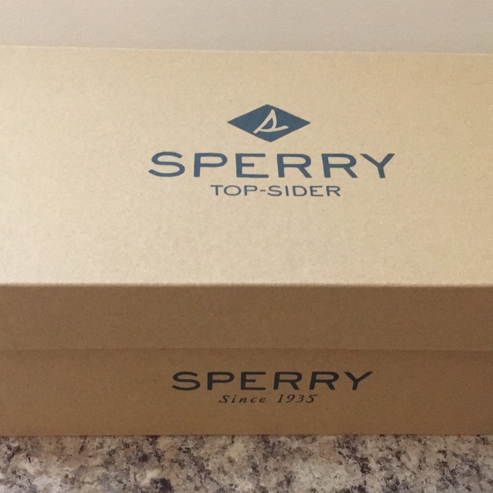 Sperry Gold Fur-Lined Flats - Picture 15 of 16